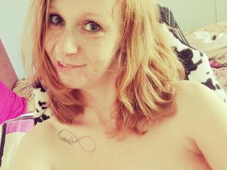 SEXYHYPNOSE - Anal-Sex, Oralsex, Piercing, Rollenspiele, Sexspielzeug, Swinger, Tattoos, Voyeurismus, Live-Dates sind meine sexuellen Vorlieben!